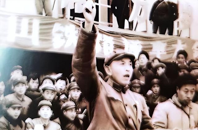 开国少将宣传华国锋,被认为存在政治问题,叶剑英:同意王震意见