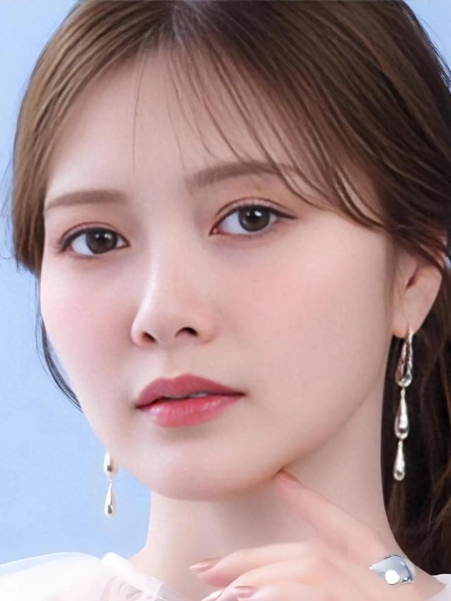 白石麻衣