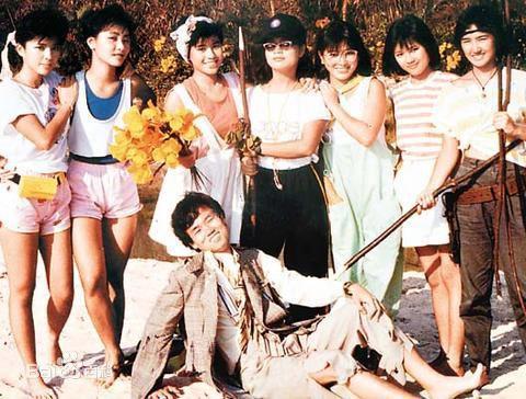 《开心鬼》拍了5部，中间还有一部番外篇，集齐了6位“开心少女”
