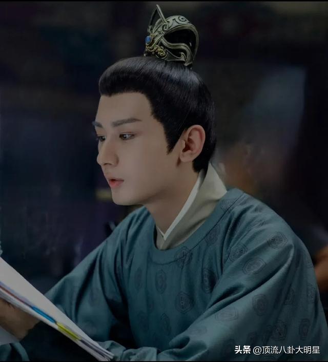 四大平台甩出了吸人眼球“经典王炸剧”对垒，到底谁能更胜一筹？