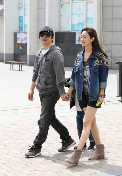 郑钧：摇滚浪子的回头，有人受伤，有人被爱