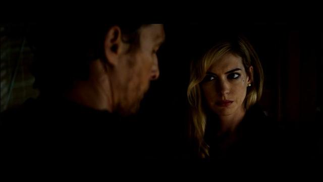 马修·麦康纳、安妮·海瑟薇主演的惊悚片《宁静》，值得一看