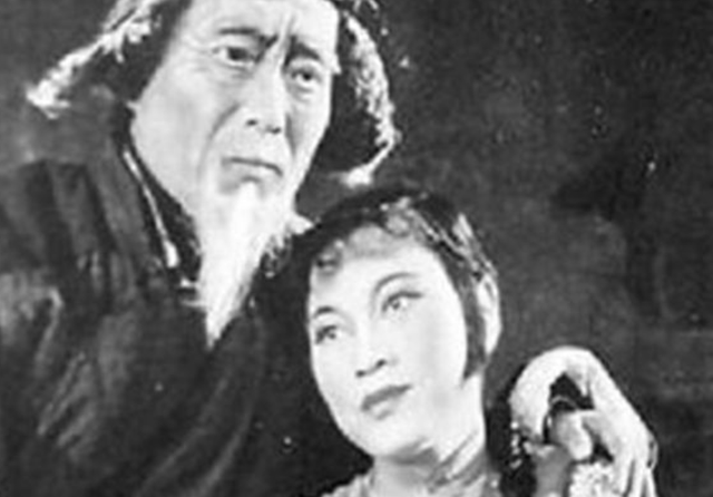 98岁丈夫离世,2人携手71年:2个月后,89岁的王昆追随而去