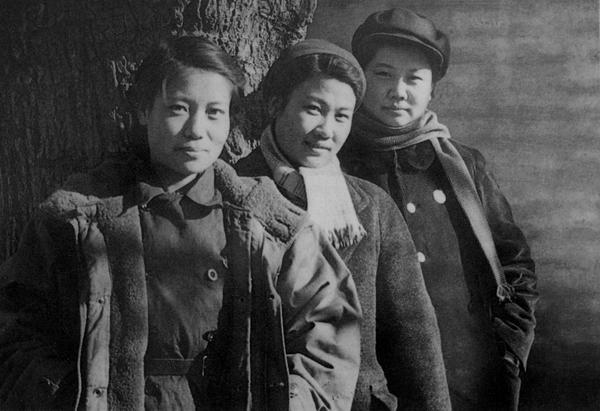 百年瑞芳㈡｜“红姐”张瑞芳