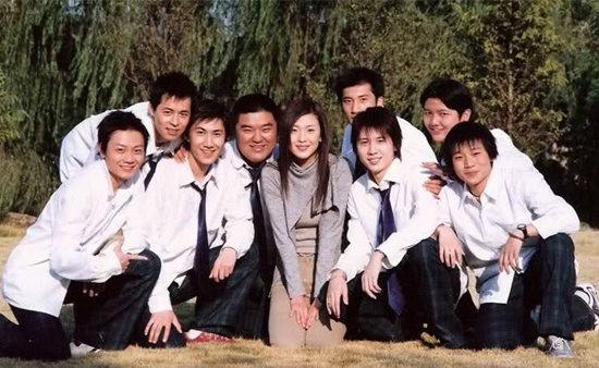 《十八岁的天空》19年，男主被雪藏，女主整容，大多数都不如意