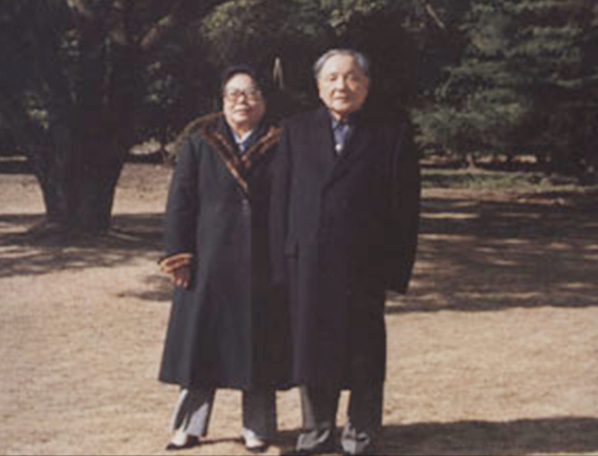 2002年,卓琳接受采访,说出嫁给邓小平的原因