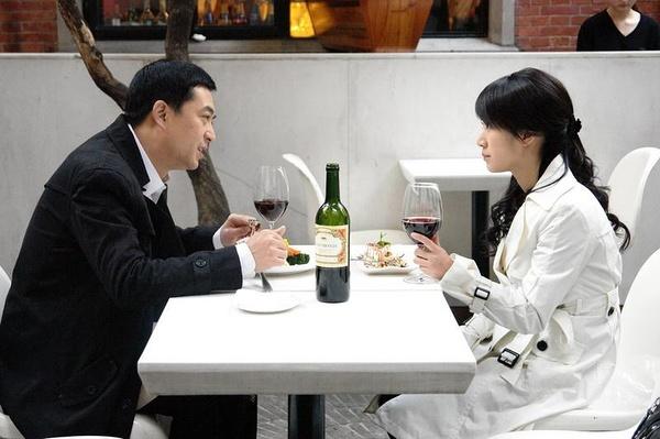 驼个背，抖个肩！张嘉译重新定义了什么叫萌大叔、什么叫真土豪