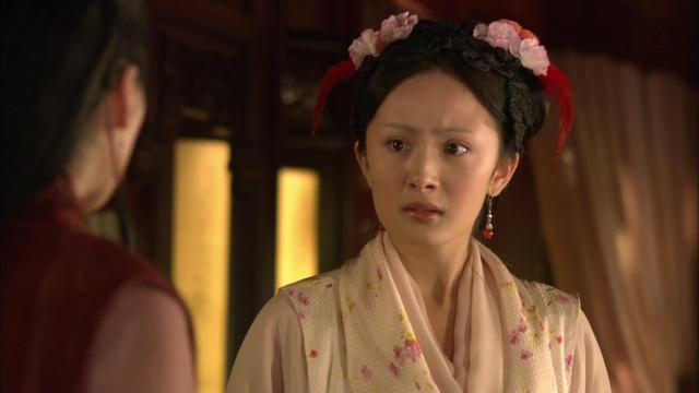 新版《红楼梦》杨幂饰演的晴雯，到底有多差劲？两个字评价：蹩脚