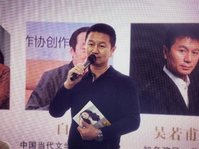 歌唱家陈思思出版《思情话忆》，回顾沅水河畔湘北女孩的寻梦之旅