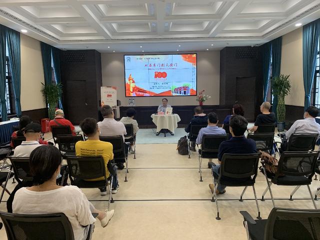 为何共和国是红色的？因为鲜血染红了它