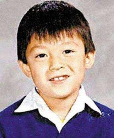 谁不曾少年!十张明星小时候照片,你能认出几个?