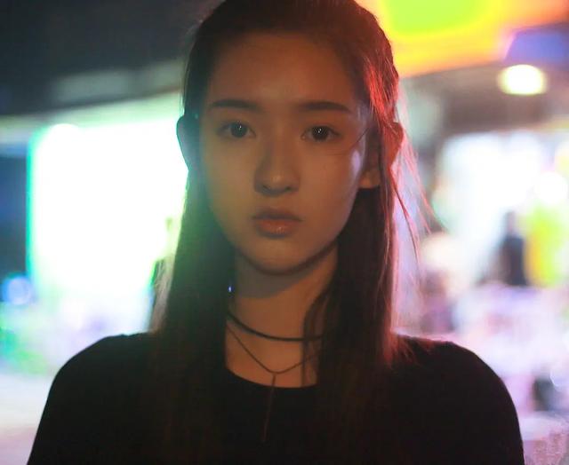 杨玏:父亲是杨立新,十几年不温不火,今却因私生活,频上热搜