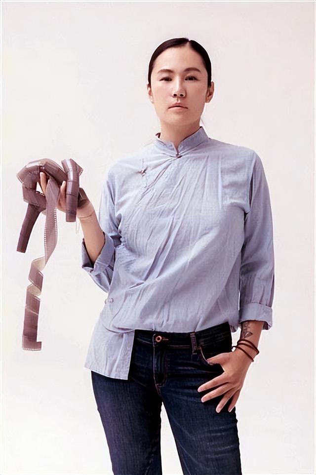 沧桑王菲:两次离婚,我对两个女儿有愧疚