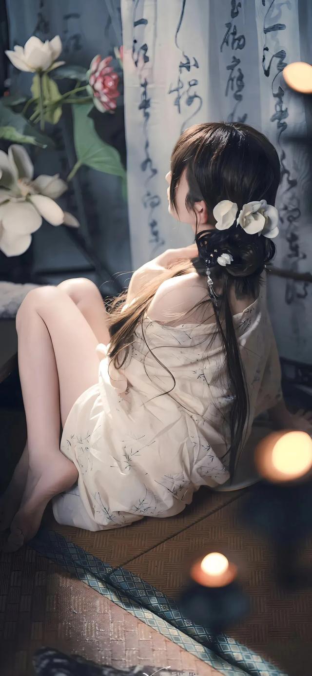 纯欲风女神写真!身材丰满又诱人!