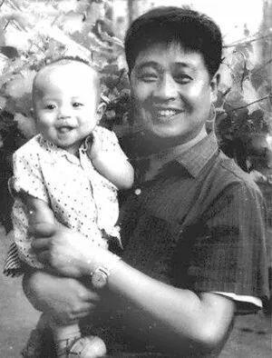 郭德纲评书定场诗那么多，其中这一首，竟然是马东写的