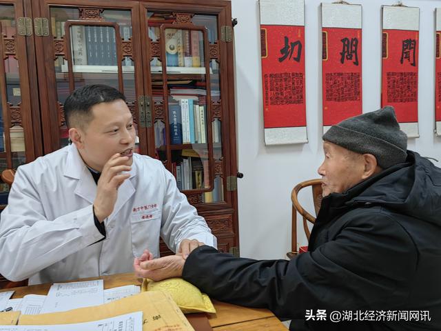 咸宁中医名家母连锦：杏林深处中药香