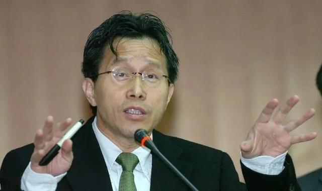 从谢志伟看“外省精英”到“台独疯狗”的异变