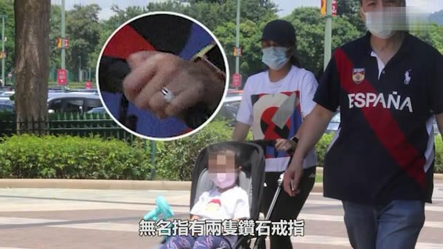 黎明女助手正式升级黎太，晒求婚及结婚钻戒，带三岁漂亮女儿出巡