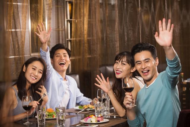 当男生觉得你很漂亮，会有什么表现