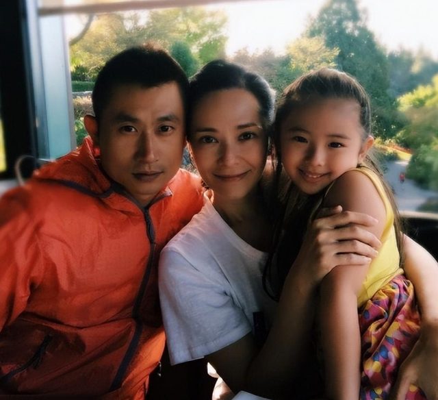 朱少杰：农村小伙娶混血港姐，妻子倒贴3套房，娶个好女人旺三代