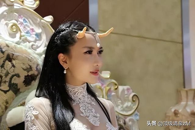 金瓶梅“龚玥菲”：身材堪称精品，凹凸有致，火辣爆棚！