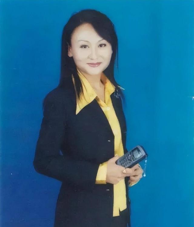 为嫁美国富豪辞职央视，婚后受虐却死不离婚，曹晴如今过得怎样？