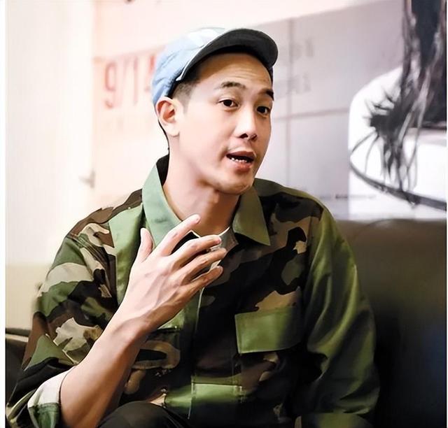 曾志伟的四个孩子：一个名导，一个败家，一个远嫁，一个50岁未婚