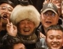 刘老根4杀青，赵本山与范伟合照破不合传闻，郑爽客串成最大惊喜