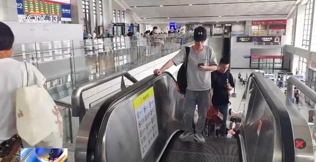 乘客们：候车安全不容忽视 这些细节要注意！