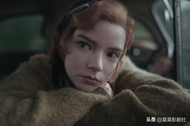 独自看见最美的风景,孤单而灿烂——《女王的棋局》