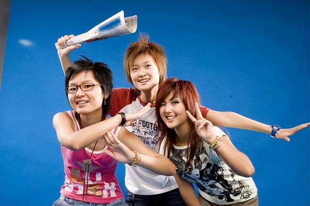 李宇春之母徐圣云：担心女儿的婚事，求媒体放过女儿