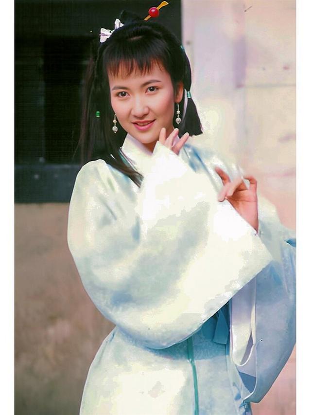 《新白娘子传奇》：小青全名叫什么？作者曾经写过，太有文化了