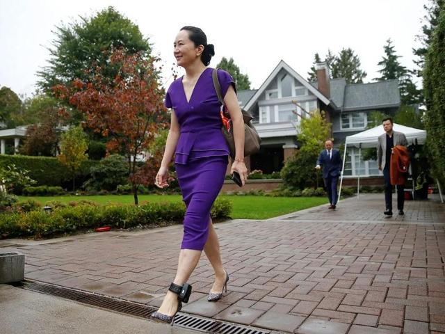 2岁成留守儿童，39岁成名，46岁被扣押，孟晚舟的跌宕人生