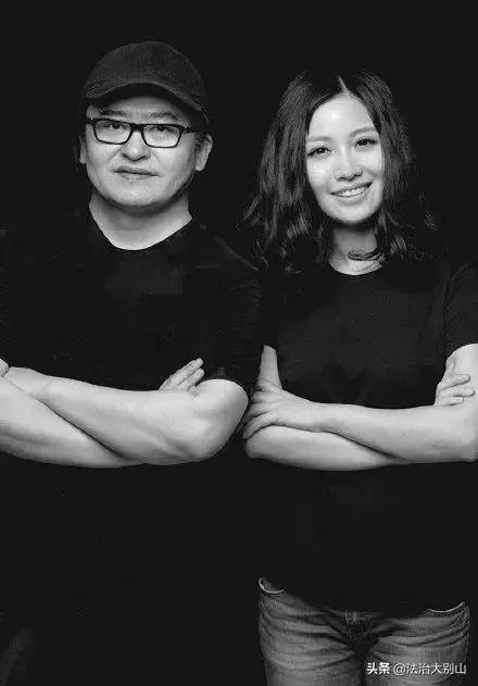 看哭了！武汉姑娘姚贝娜重“登”舞台，与刘欢对唱《甄嬛传》主题曲…