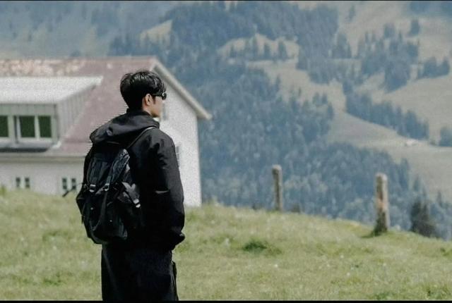 肖战家庭和谐相处实录：家庭温暖，亲情无言