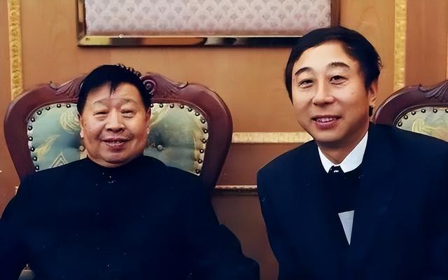 又逢一年新春时，才突然想起：这些春晚的老面孔已经永远地离开了