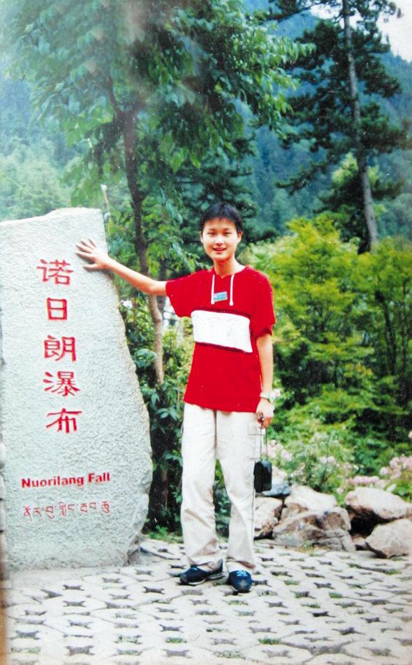 李宇春之母徐圣云：担心女儿的婚事，求媒体放过女儿