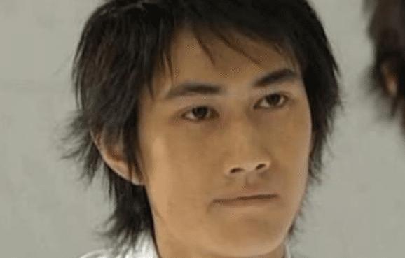 《十八岁的天空》19年，男主被雪藏，女主整容，大多数都不如意