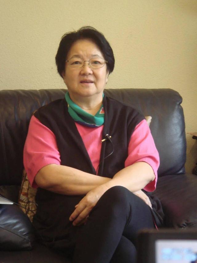 她是最挣钱的女导演，执导首部少儿不宜影片，晚年痛失名导儿子