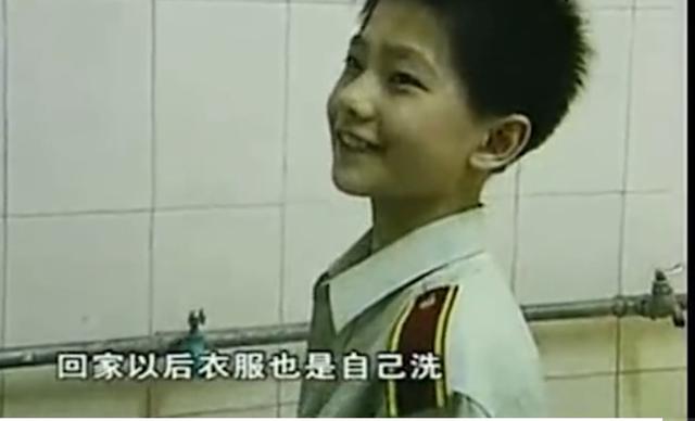 杨洋早期“黑历史”曝光,本人差点“吓”得设置半年可见…