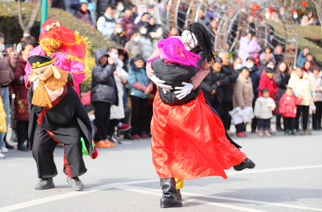 非遗走进重渡沟景区：指尖有绝技，以面塑万物