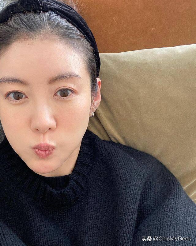 41岁友坂理惠脸歪暴瘦！日剧女神2次离婚，独自抚养18岁儿子