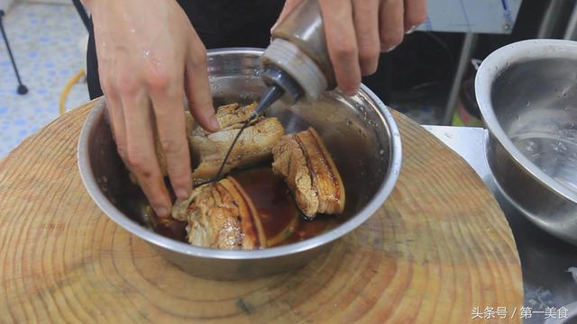 河南老式条子肉，正宗的老豫菜，豫东酒席上常见，教程清晰详细