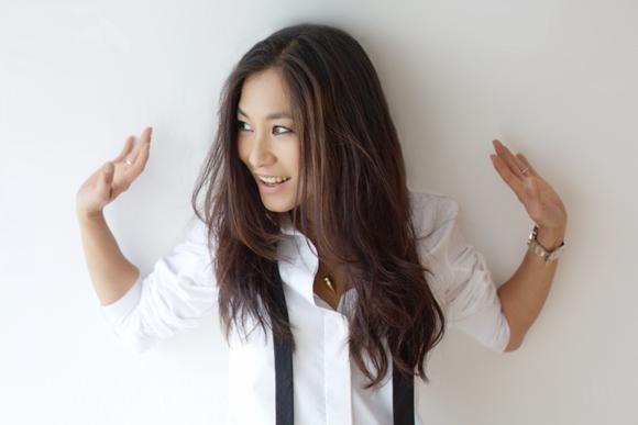 顺子被声乐老师教唱《回家》引争议，原唱怎么唱都是对的？