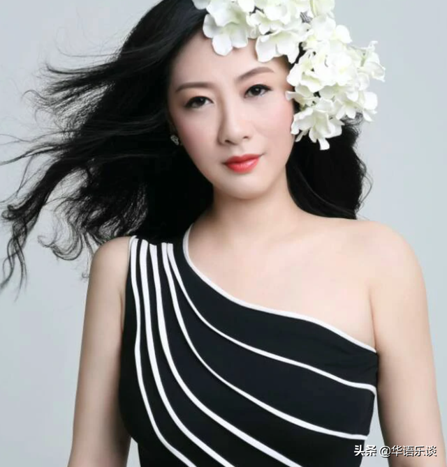 不止《踏浪》，这些耳熟能详的经典歌曲，你可能都不知道原唱是谁