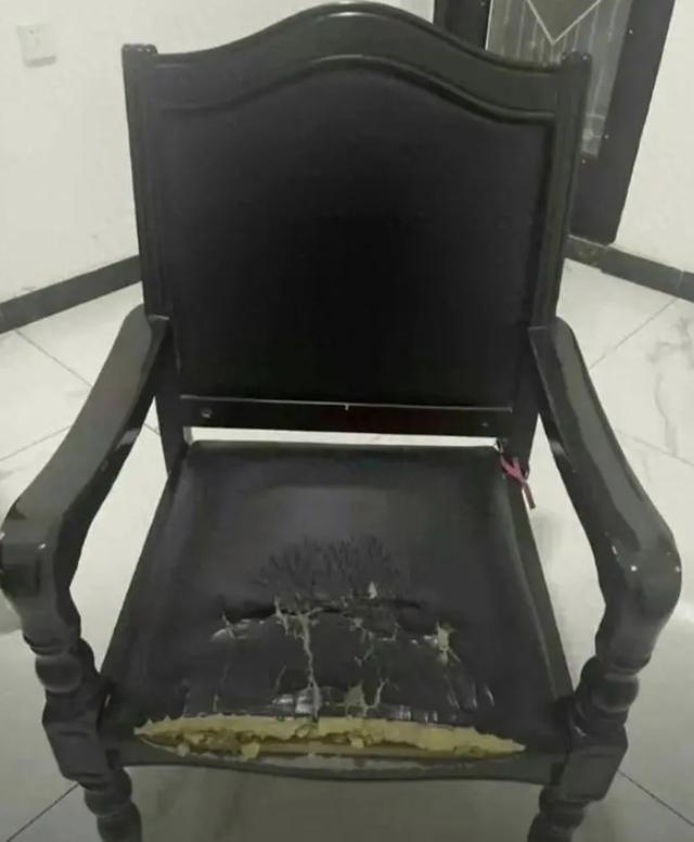 村干部后续:女主风韵犹存,曝偷情十几年,疑儿闹离、子女断关系