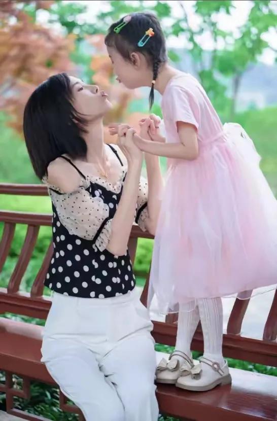 太可惜了33岁网红圈刘美丽结肠离世,死因曝光 最后骨瘦如柴