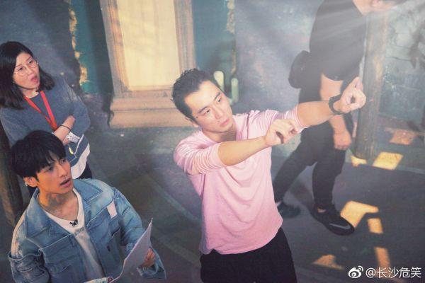 危笑：《丑》是我与观众的共谋