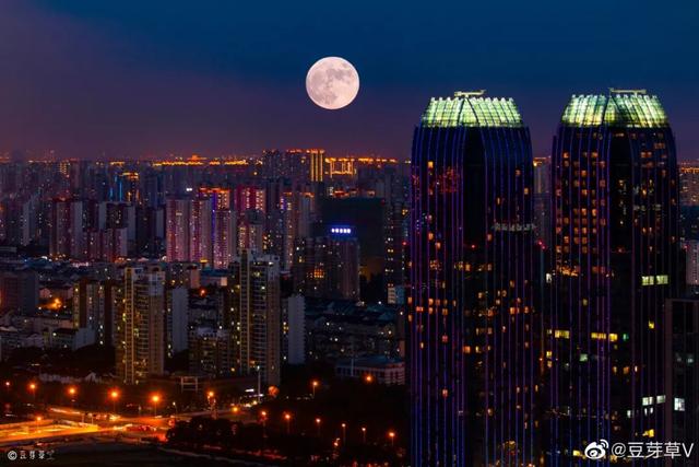 100年仅6次!我们有幸遇到了,高清美图