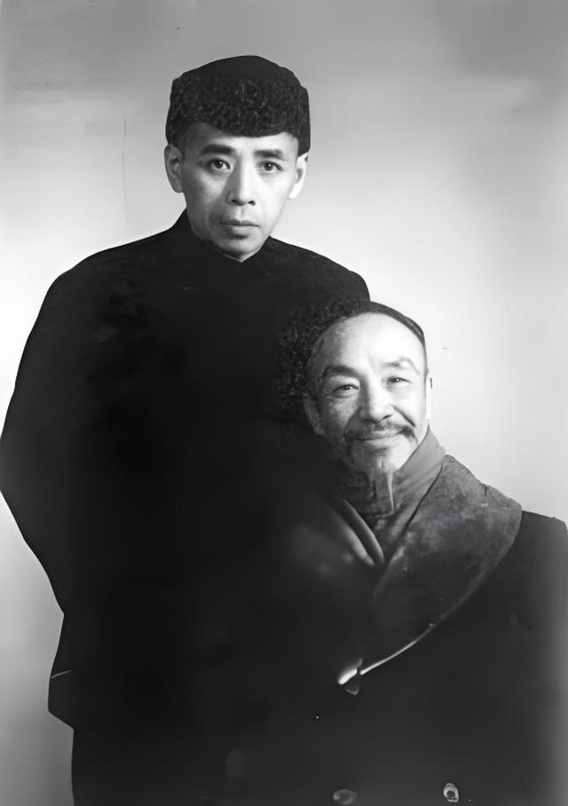 《海港》李丽芳:车祸、患癌全赶上了,嫁平凡丈夫,儿子是厨师